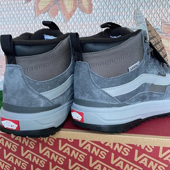 Vans WMNS Ultrarange ExoPewterVN0ASKS5PWTBoots, Sneakers, Hiking Athletic