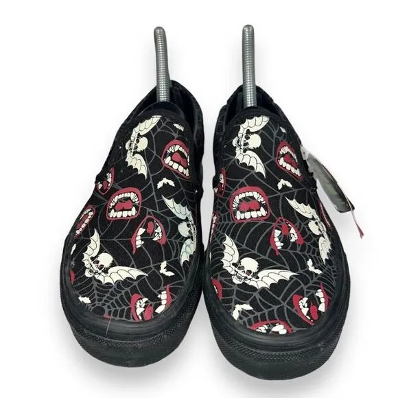Vans Classic Slip-on &quot;Glow Frights&quot; Black / White / Red Women's 6.5