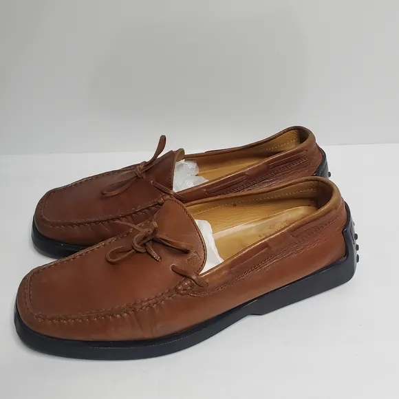 Vantage Tod's Men's Leather slip on driving loafers Size 9 Good used condition