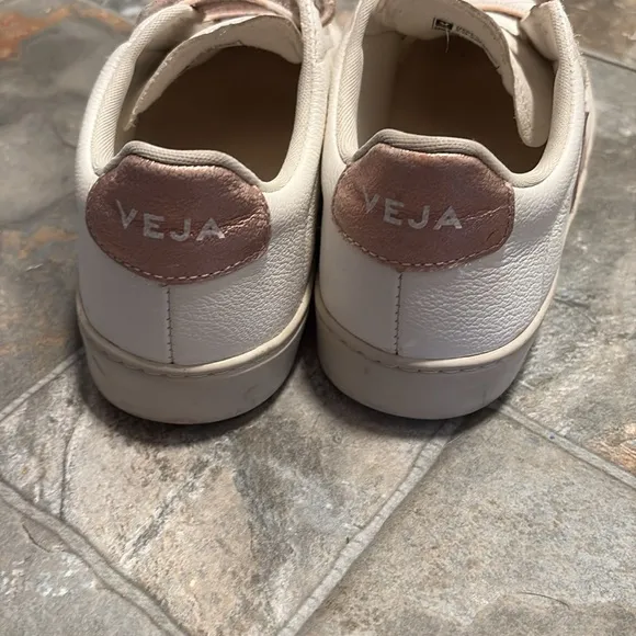 Veja Esplar sneakers
