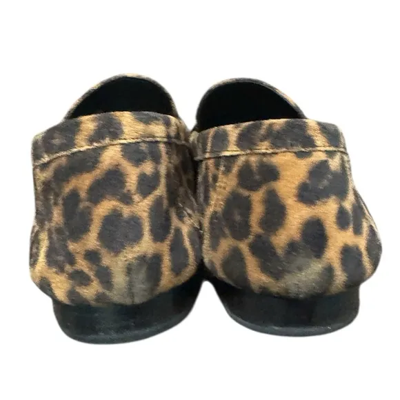 Veronica Beard Leopard Print penny Loafers size 8. Quiet luxury classic elegant