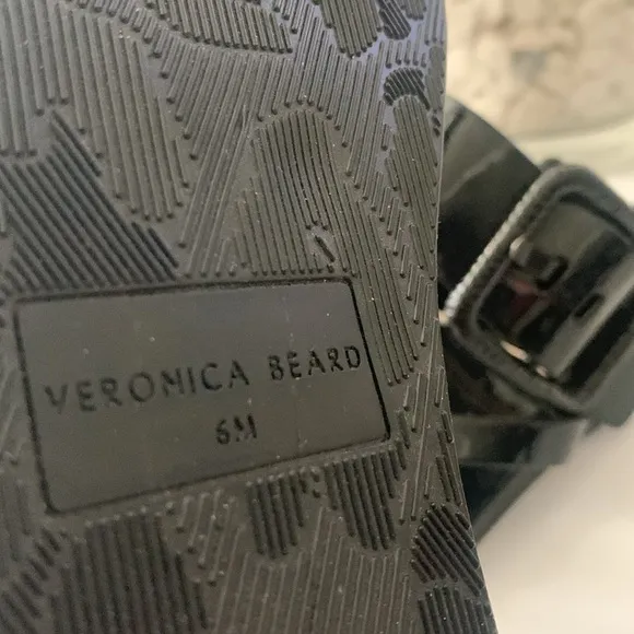 VERONICA BEARD Salva Jelly Slide Sandal