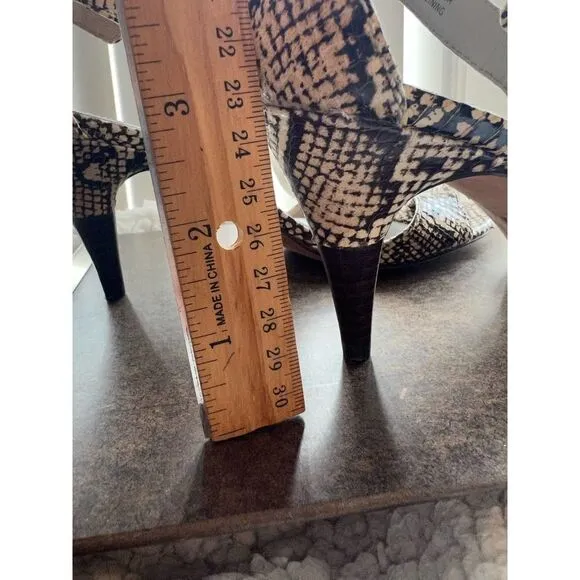 Via Spiga Sandals