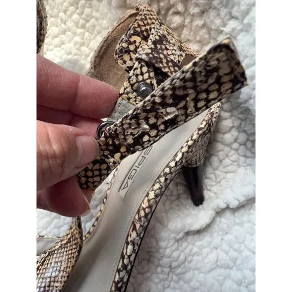 Via Spiga Sandals