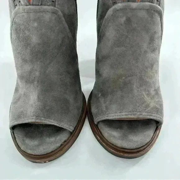 Vince Camuto ankle Koral booties 5 35 gray suede chunky western rodeo boots