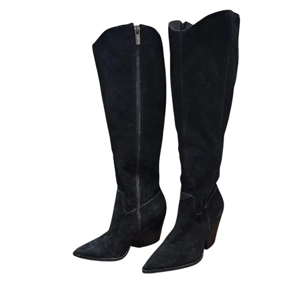 Vince Camuto Knee High  Suede  Boots  Black NWOT. Size 5
