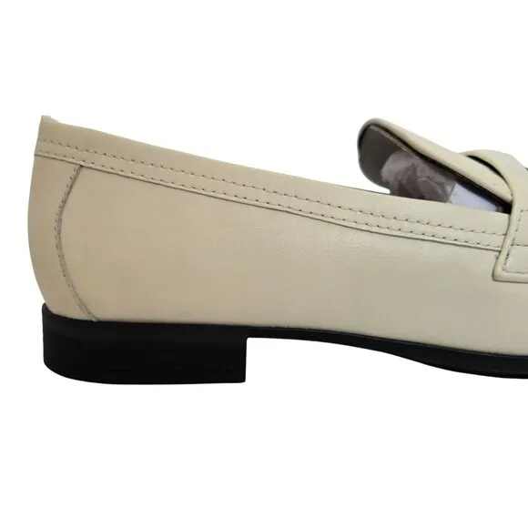 VINCE CAMUTO Leather Parama Penny Loafers. 9.5 M