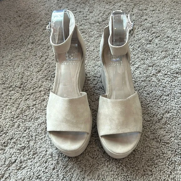 Vince Camuto Women’s Korista Suede Platform Wedge Sandals