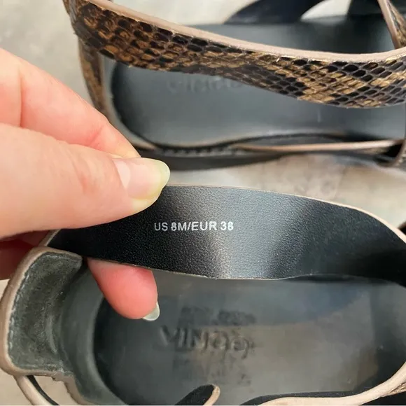 Vince Morris Snake-Print Strappy Thong Sandals Size 8