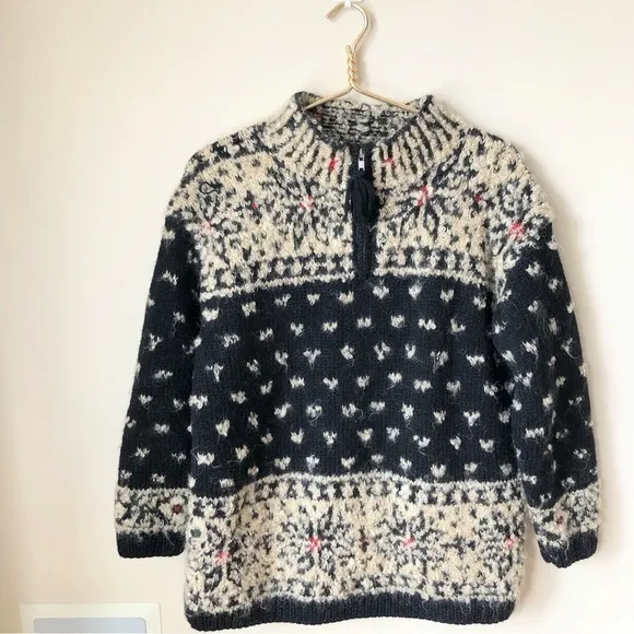VINTAGE Chunky Hand Knitted Black &amp; Cream Pullover Fair Isle 1/2 Zip Sweater P/S