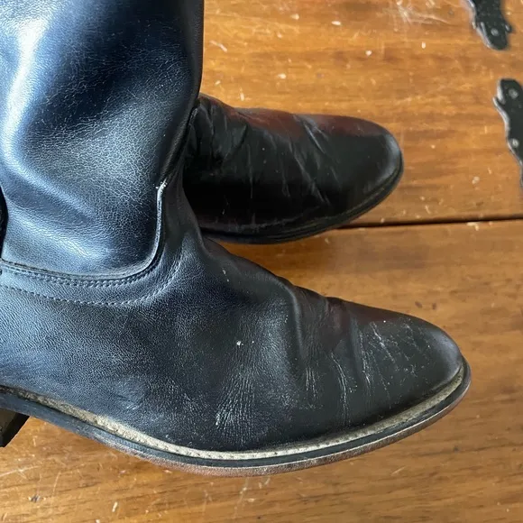 Vintage Distressed Black Leather Laredo Western Boots made in USA Mens Size 8.5
