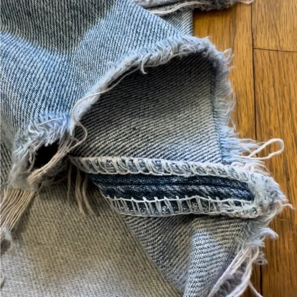 Vintage Levi’s Jeans Set – 4 Pairs