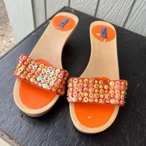 Vintage Magic Bus Beaded Suede Wooden Heel Sandals Size 7 Orange