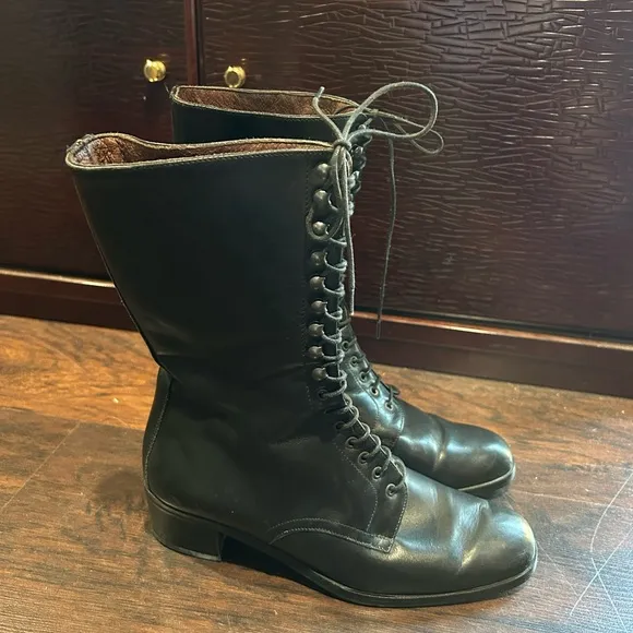 Vintage Moda Firenze leather lace up mid calf boots