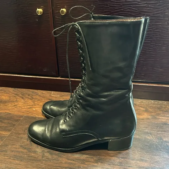 Vintage Moda Firenze leather lace up mid calf boots
