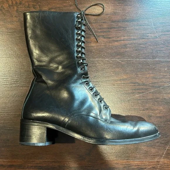 Vintage Moda Firenze leather lace up mid calf boots