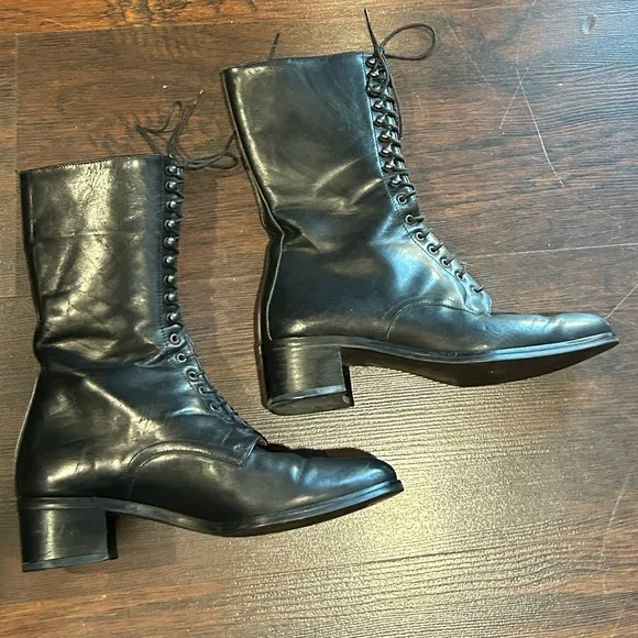 Vintage Moda Firenze leather lace up mid calf boots
