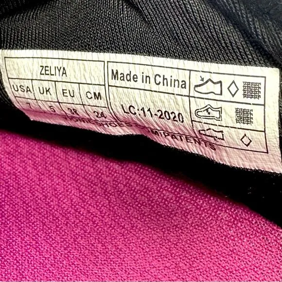 VIONIC BRISK ZELIYA BLACK AND PINK WITH WHITE SOLE LOW TOP ATHLEISURE SNEAKERS