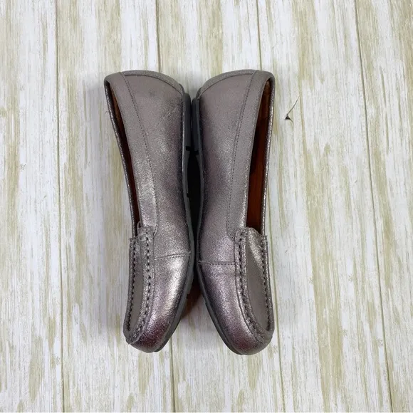 Vionic Debbie Silver Metallic Pewter Driving Loafer Moccasins