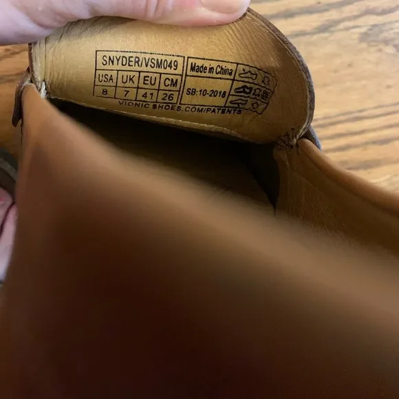 Vionic Snyder Brown Leather Penny Loafers size 8