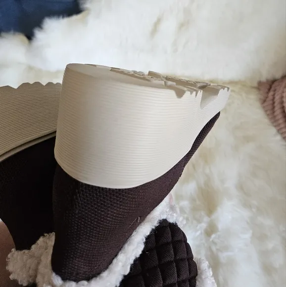 Vivaia EMILIA Fluffy Round-Toe Platform Chunky Wedge Boots In Dark Chocolate