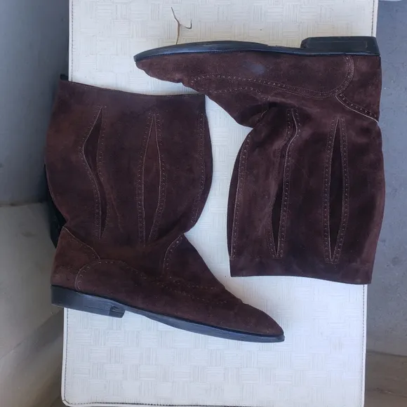 Vtg 80s brown Suede boho western  boots mid calf barrel shaft boots 9