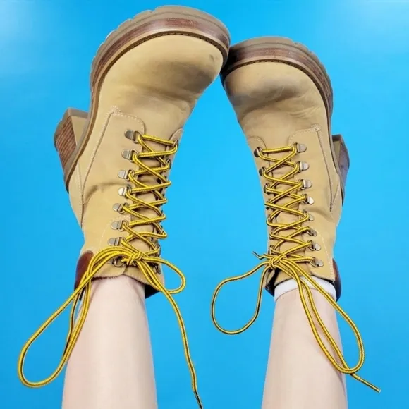 Vtg 90s Steve Madden chunky lug sole grunge combat Boots P-Hill tan nubuc