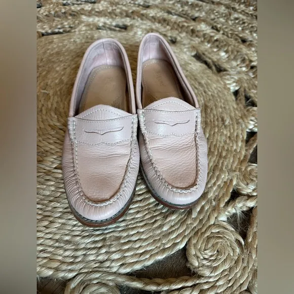 Weejuns G.H. Bass &amp; Co. Whitney Penny Loafers Blush Pink (Size 6)