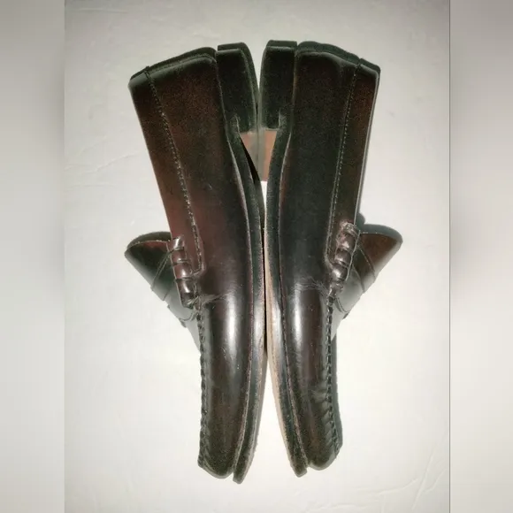 Weejuns (Size 9) Men's Dark Mahogany Leather Slip-on Preppy Penny Loafers