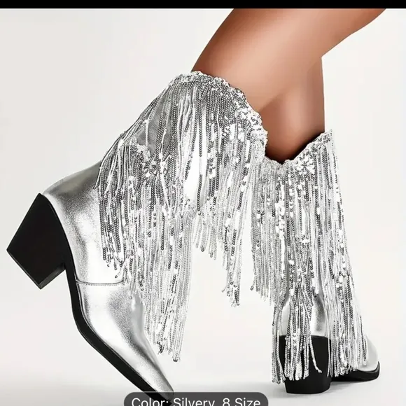 Western Tassels Chunky Heel Boot (Color: Silvery Grey)