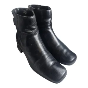 Westies GET READY Leather Smooth Biker Buckle Black Ankle Boots 9M