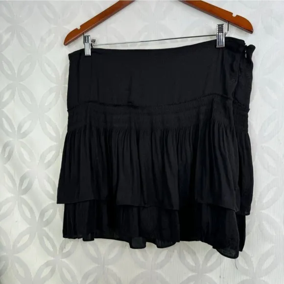 WHBM BLACK FLIRTY TIERED MINI SKIRT SIZE 14 NWT
