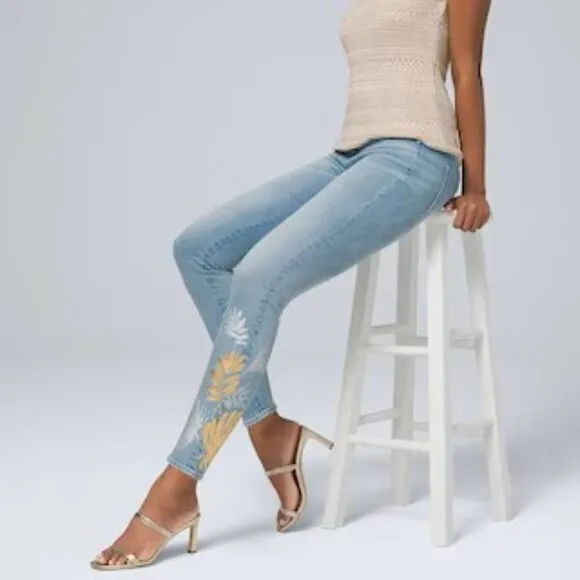 WHITE HOUSE BLACK MARKET THE SLIM CROP MID RISE FOIL METALLIC PALM TROPICAL 0S