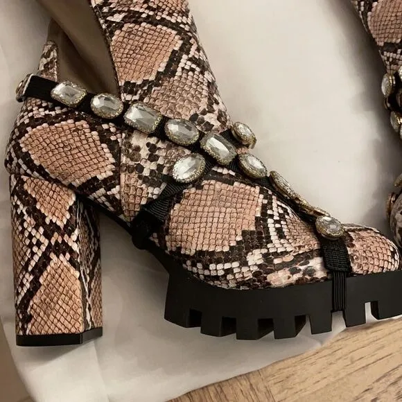 WILD DIVA SNAKESKIN MOTIF BOOTS.  NEW
