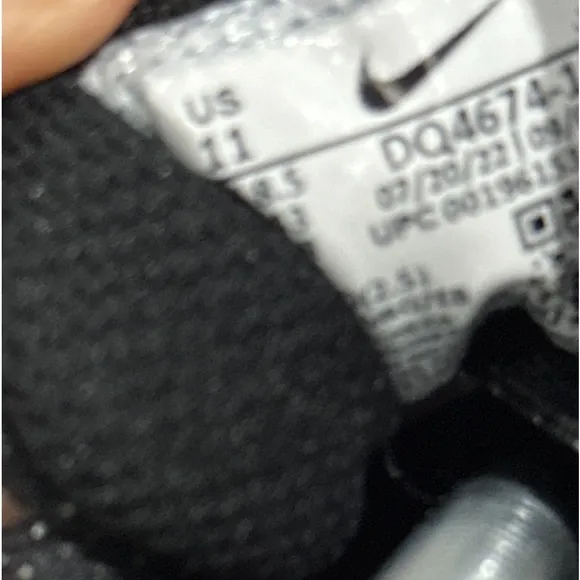 Women Nike Legend Essential 3 Next Nature Premium Training Sneakers, Size 11.