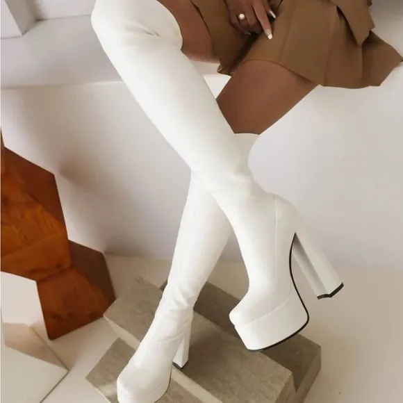 Women White Minimalist Platform Chunky Heeled Boots, Round Toe High Heel Classic