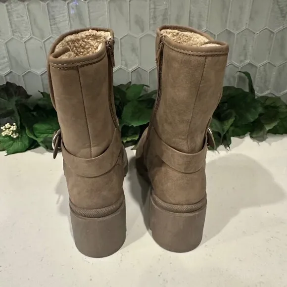 Womens 9.5 Nikeeta Taupe Mid-Calf Boots With Faux Shearling Lining &amp; Buckle Acce