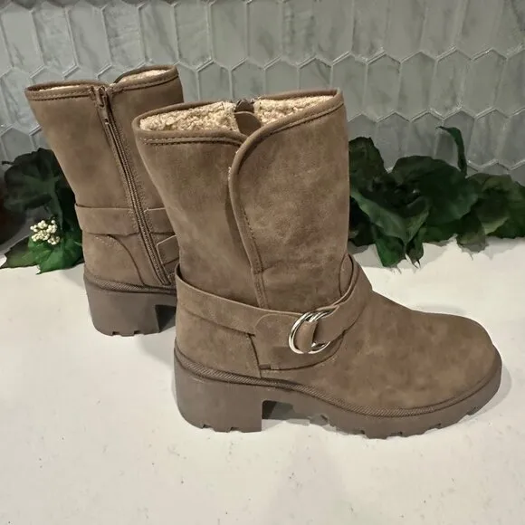 Womens 9.5 Nikeeta Taupe Mid-Calf Boots With Faux Shearling Lining &amp; Buckle Acce