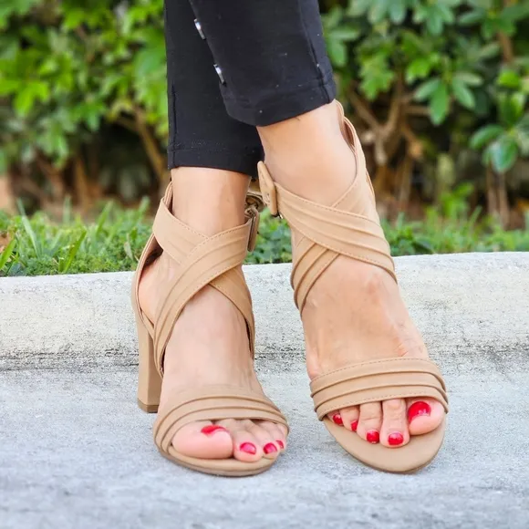 Women's Ankle Strap Block Heel Dress Sandals Natural Color