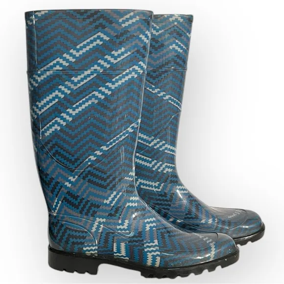 Women’s Burberry Check Print Blue Rain Boots Wellies, EU size 39. US size 9