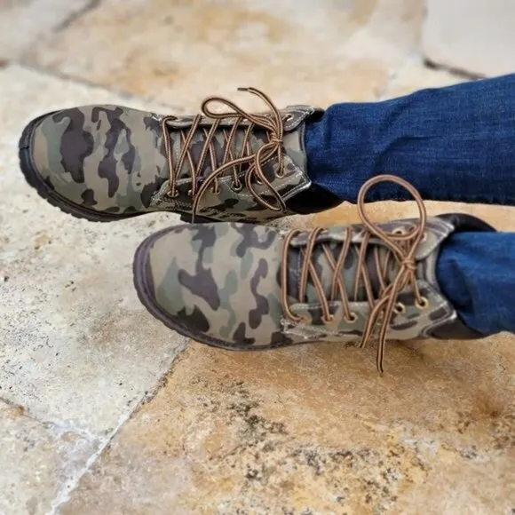 Women's Camouflage Combat Lace-up Ankle Boots Low Heel