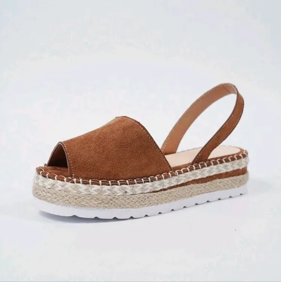 Women's Chunky Heel Platform Sandals