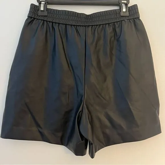 Womens Halogen Black Faux Leather Elastic Waist Shorts With Pockets Medi…
