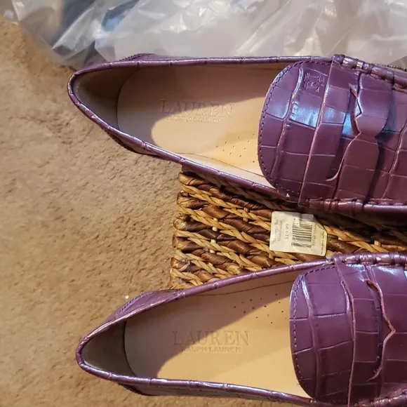 Women's Lauren Ralph Lauren penny loafers.... garnet...size 7