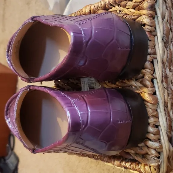 Women's Lauren Ralph Lauren penny loafers.... garnet...size 7