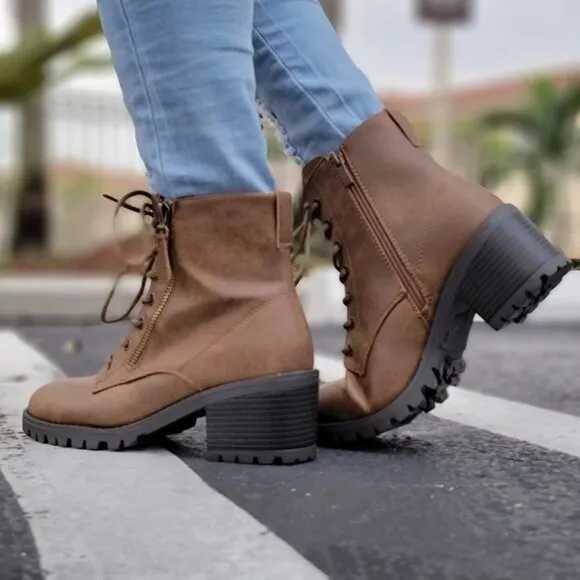 Women's Tan Combat Ankle Lace Up Heeled Ankle‎ Boots