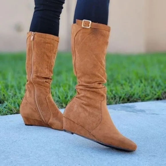Women's Tan Wrinkle Finish Calf Length Pull On Boots Rounded Toe