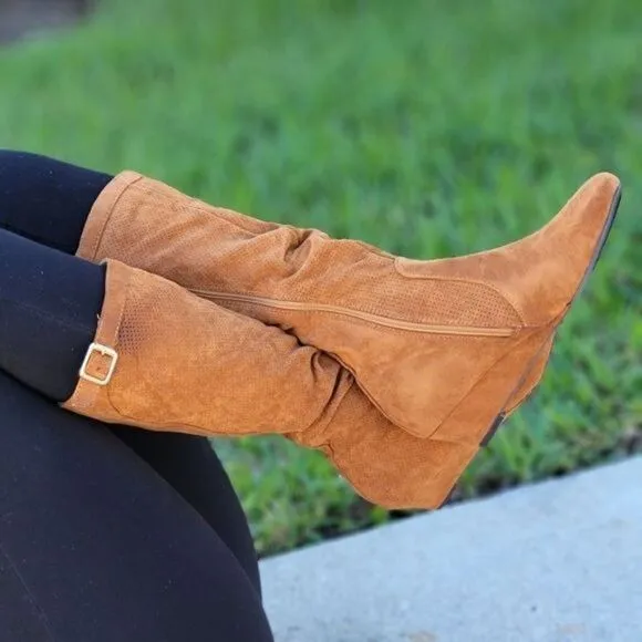 Women's Tan Wrinkle Finish Calf Length Pull On Boots Rounded Toe
