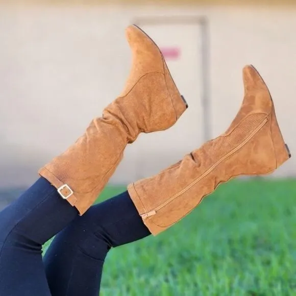 Women's Tan Wrinkle Finish Calf Length Pull On Boots Rounded Toe