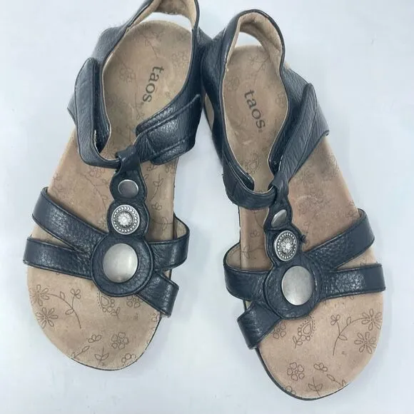 Women's Taos Black Leather Sandals sz. 6